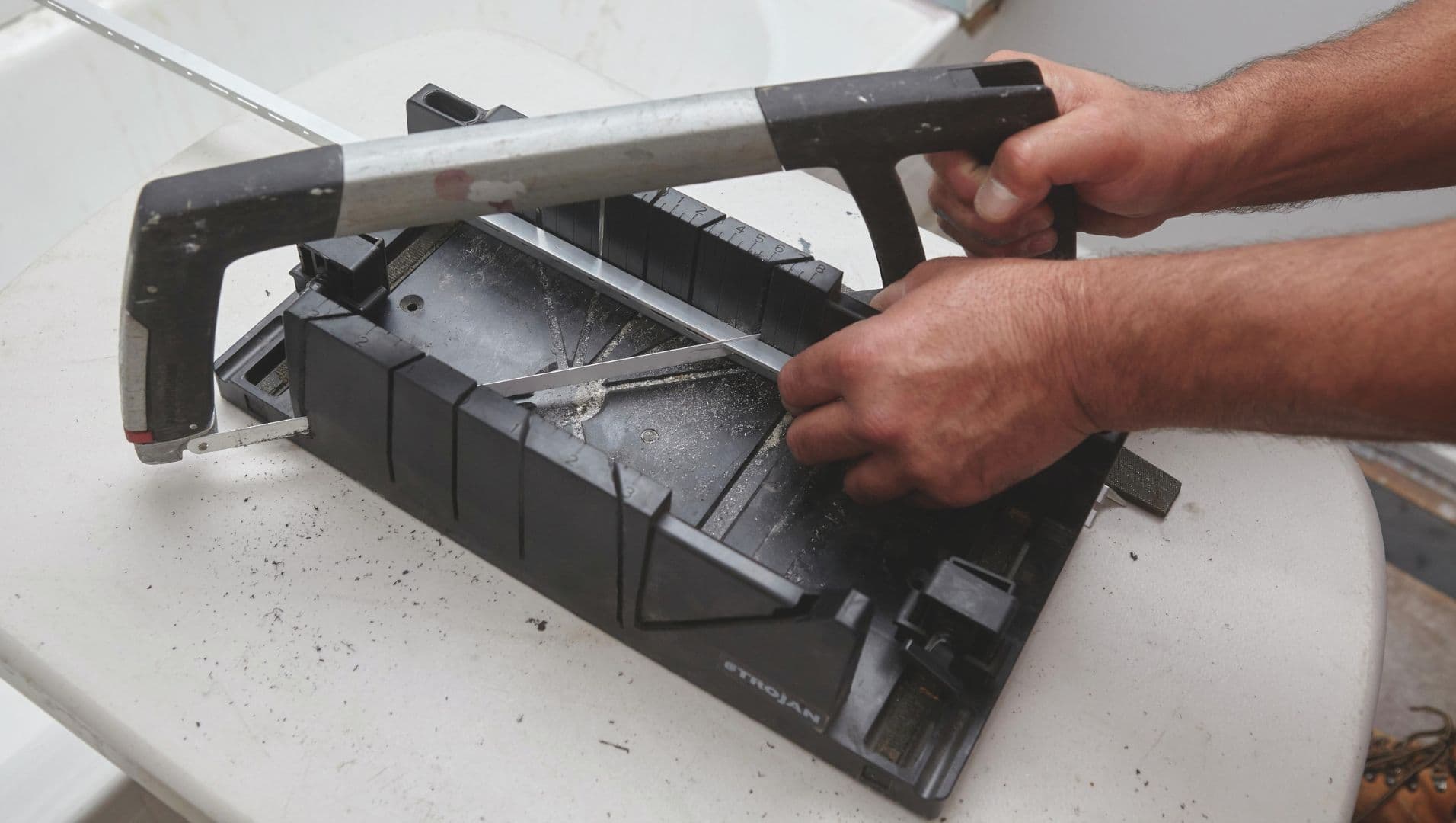 Essential tools for cutting metal tile trim