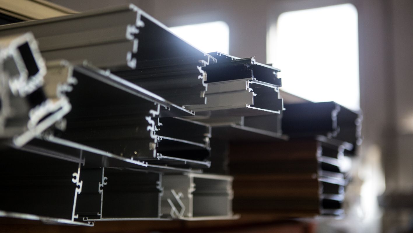 Extruded Aluminum extruded aluminum