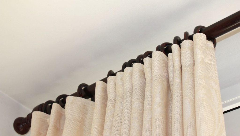 hanging curtain rods